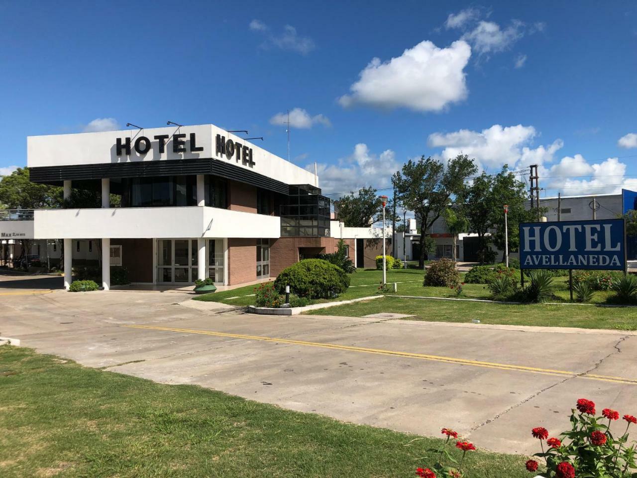 Hotel Avellaneda Avellaneda  Exteriör bild